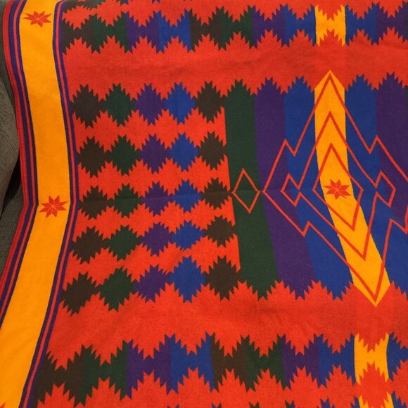 Pendleton Beaver State Chihuahua Trail Blanket Robe Ramona Sakiestewa New - Picture 7 of 7
